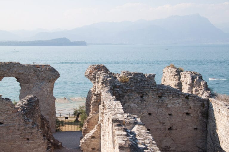Sirmione: Scaliger Castle and Catullus Grottoes among the most visited sites