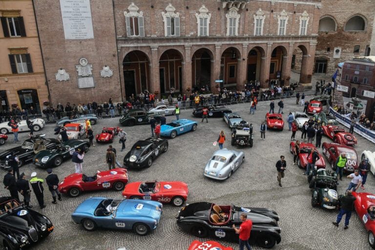 The 1000 Miglia crosses the Riviera della Valtenesi: schedule and events