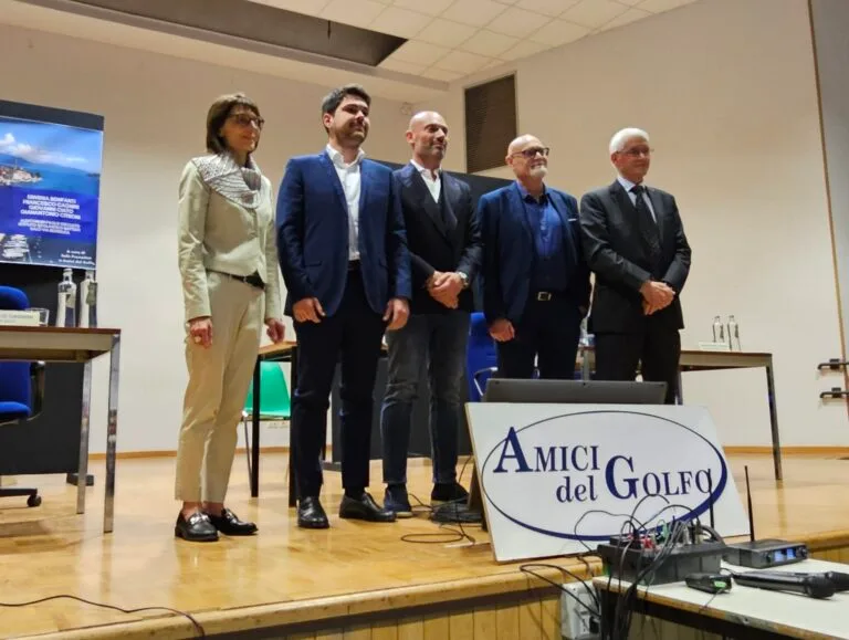 Comparison between Mayoral Candidates in Salò: Challenges and Visions for the City’s Future