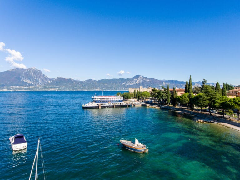 Safety ordinance for bathing and navigation on Lake Garda Veronese: summer 2024 provisions