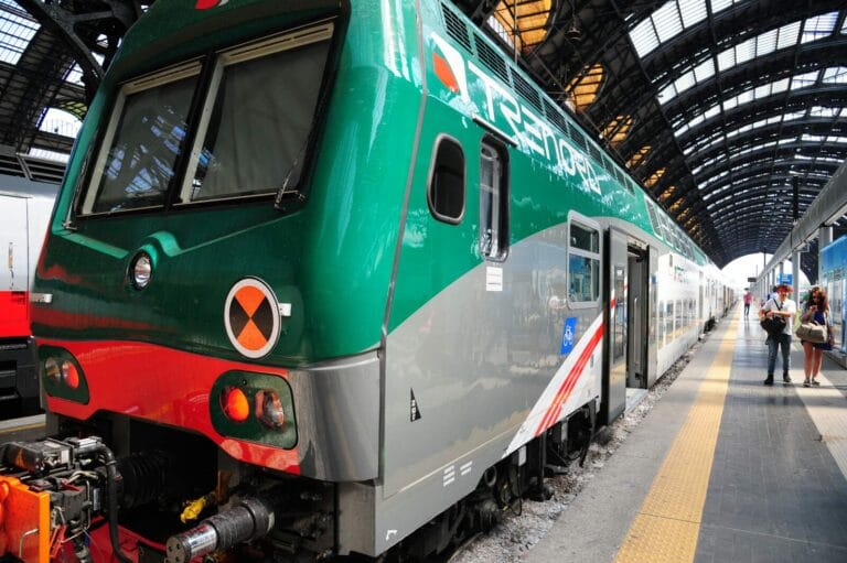 Temporary suspension of Brescia-Verona trains for maintenance work: shuttle bus service in operation
