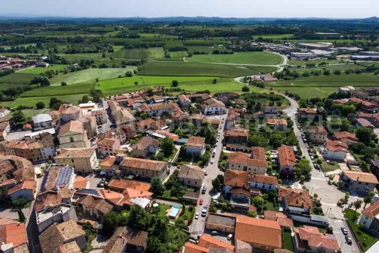 Exclusive discounts for residents of Pozzolengo at the water park “Le Ninfee del Garda”