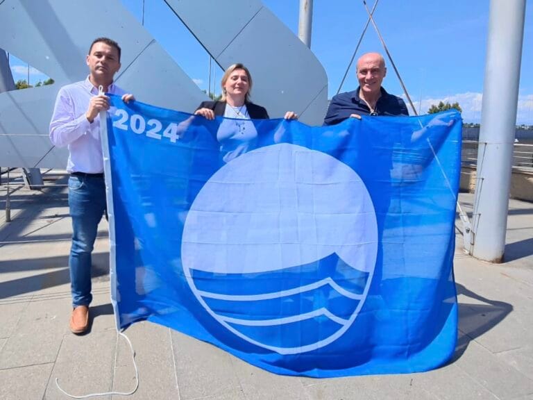 Three Blue Flags on Lake Garda: Gardone Riviera, Toscolano, and Sirmione