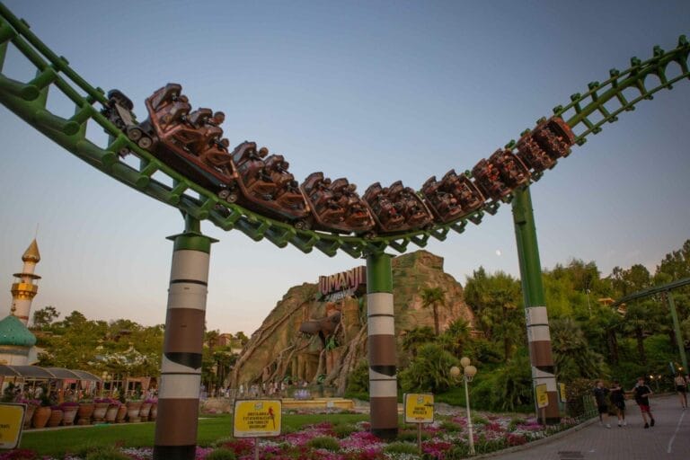 Ferragosto: Gardaland in full swing with fun and attractions