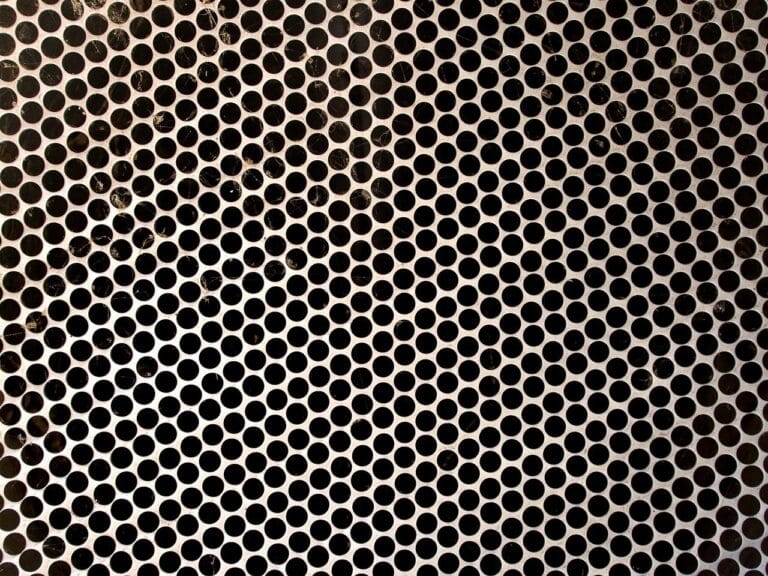 The importance of anti-slip sheets in the construction and industrial sector in Italy