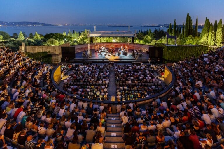 Tener-a-mente Festival: The 14th Edition Relaunches International Excellence at the Vittoriale Amphitheater