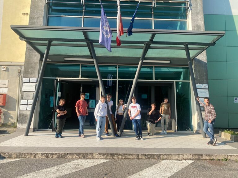 Cerebotani Magazine Returns: Students in Lonato Revive the School Newspaper