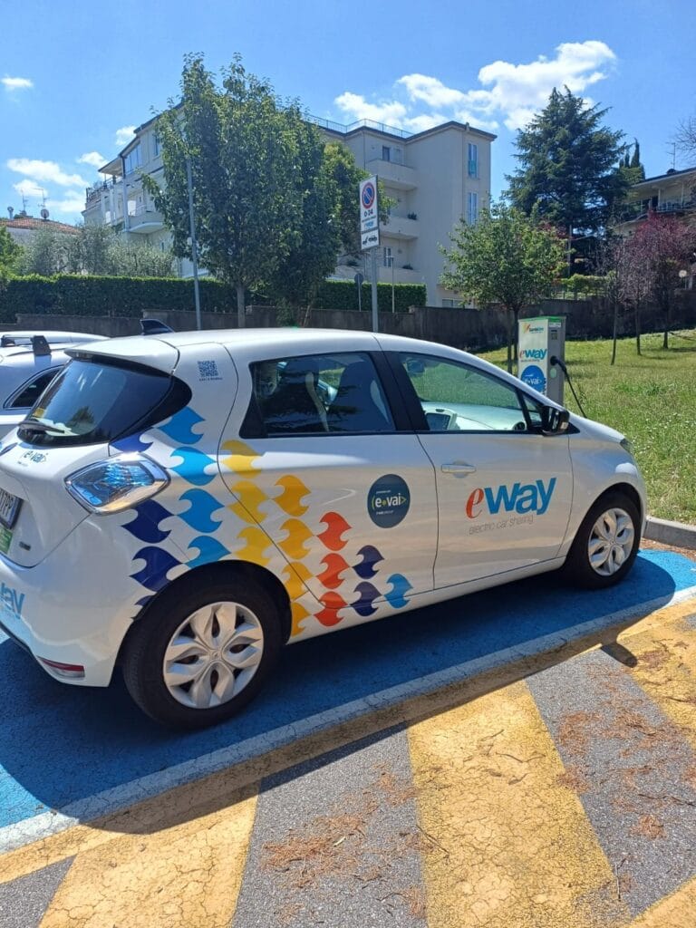 Electric Mobility on Lake Garda: Eway Joins the E-VAI Network for Sustainable Car Sharing