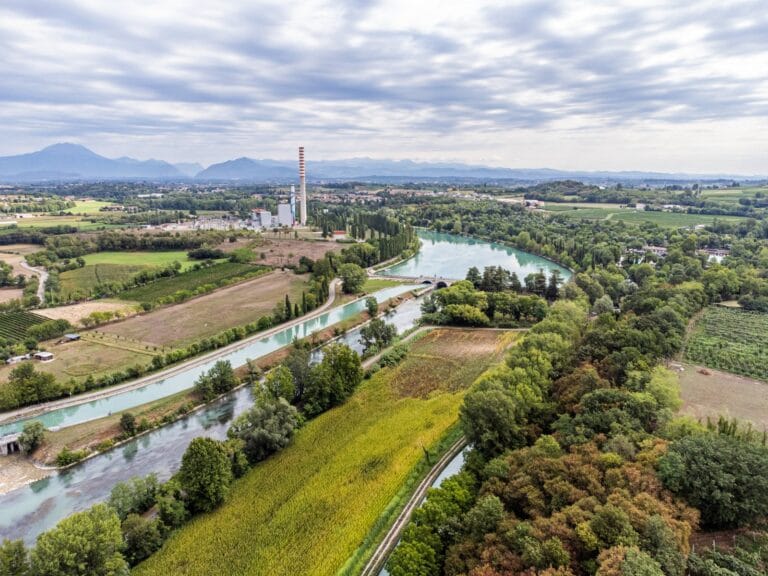 Lake Garda Levels Stable: Reassuring Update from the Garda Community