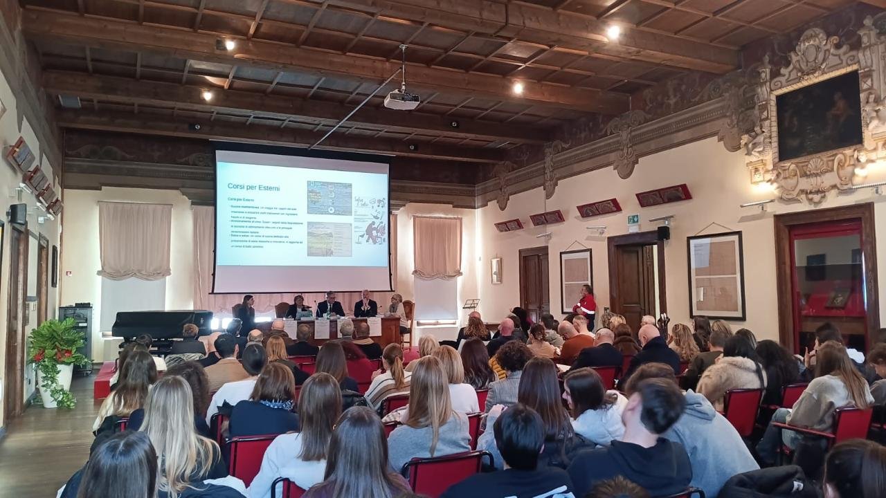 Young Hospitality Workers Drive Growth, Garda Tourism Observatory Reports