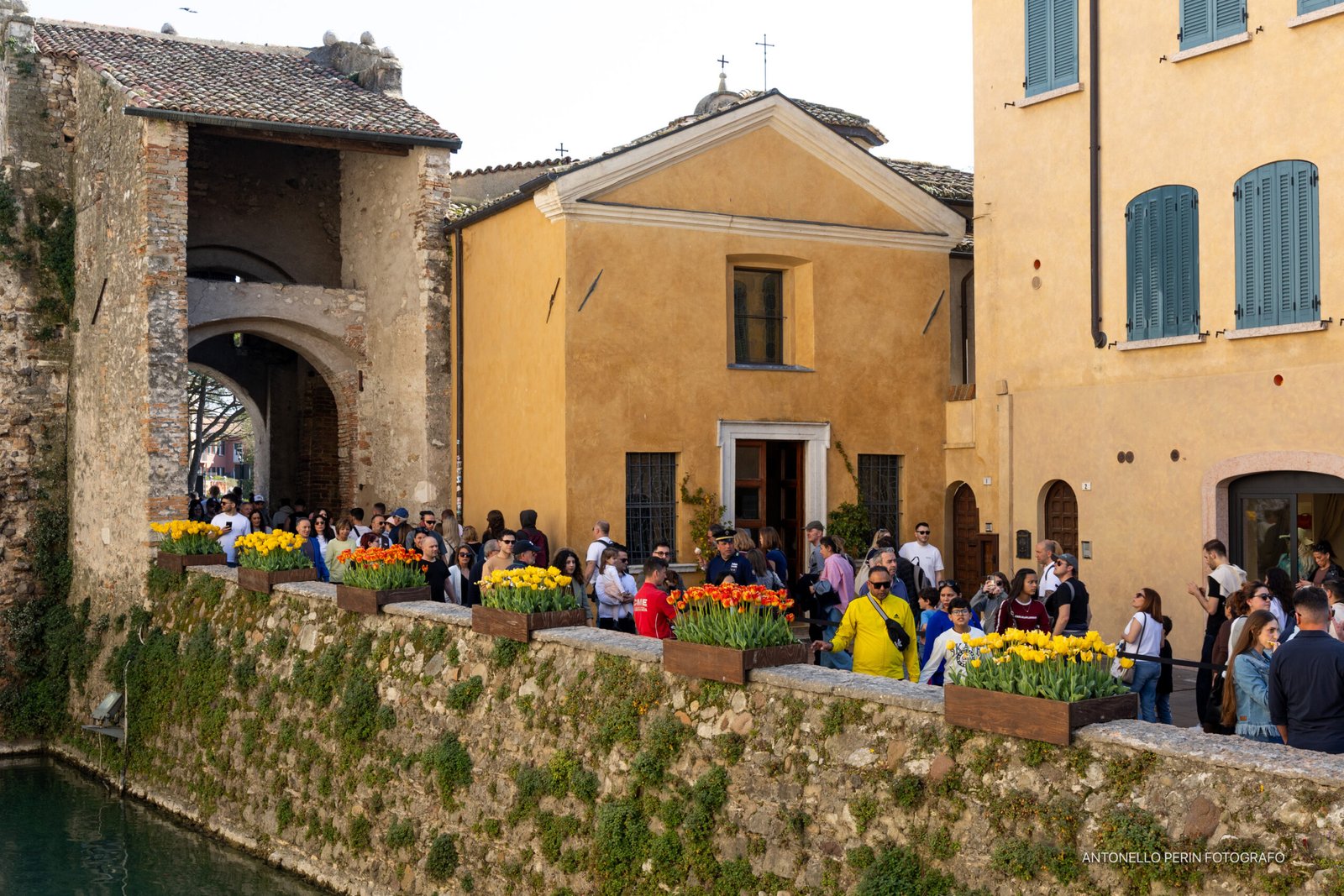 Sirmione Draws 48,000 Visitors During Easter Weekend Under Sirmione 2026 Initiative