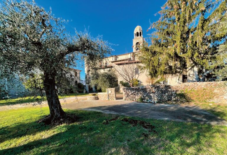 Ancient Hamlets of Portese Trevignane and San Giovanni del Montesello