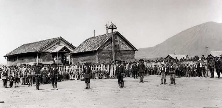 Trans-Siberian Railway: History of the World’s Longest Line