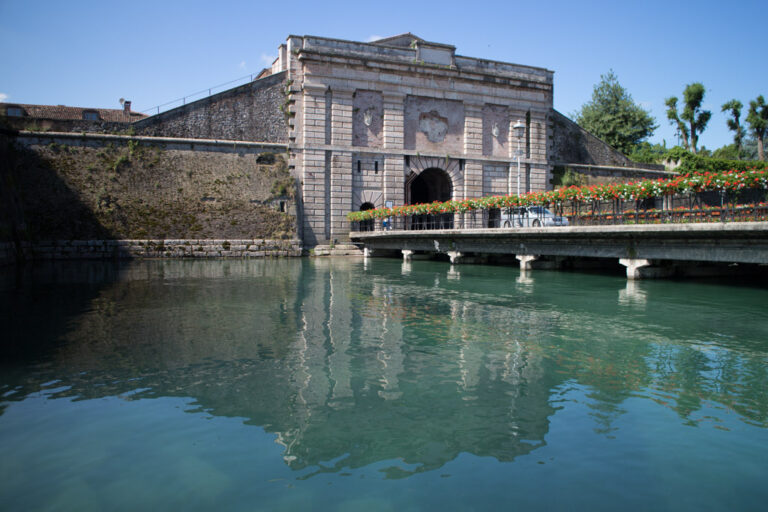 Peschiera names station forecourt after Giuseppe Puntin