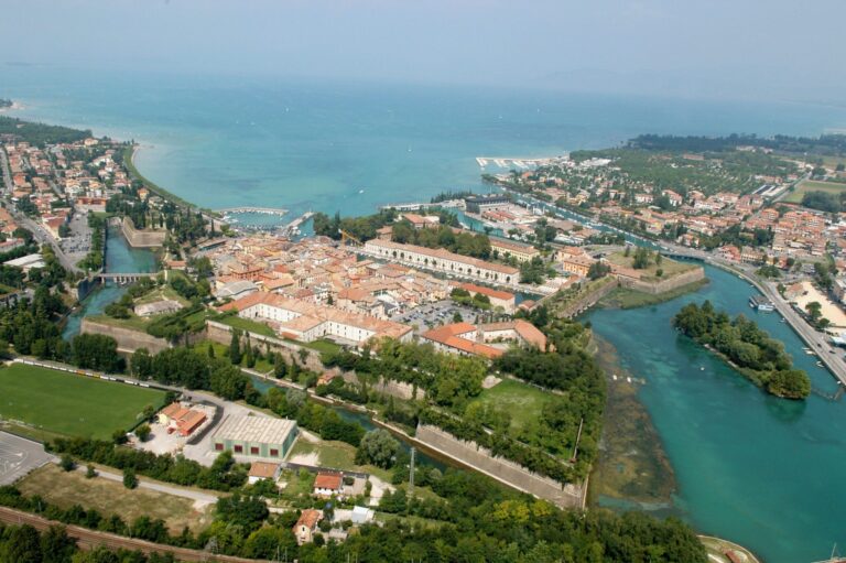 Power Outage on Lake Garda: How to Check Blackouts, Emergency Numbers and Grid Status