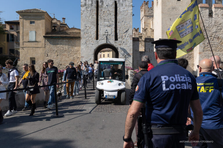 October 3 Long Weekend on Lake Garda: German Reunification Holiday and Traffic Updates
